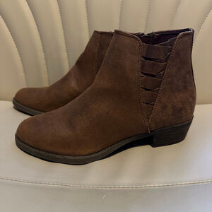 Carlos by Carlos Santana Women’s Brown Ankle Boots – Size 7.5, Pre-Owned